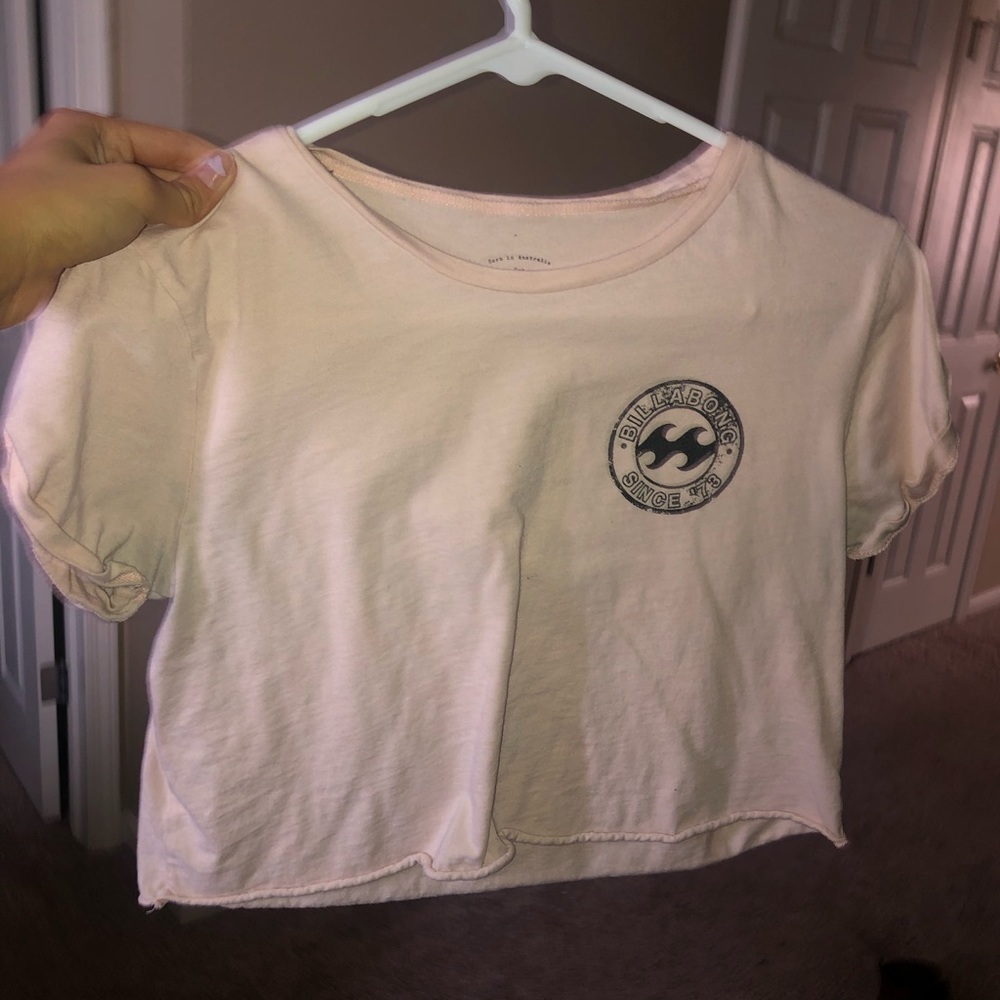 Cropped Billabong Baby Pink Tee
